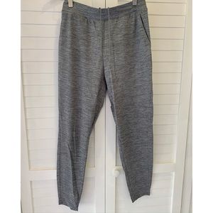 Uniqlo Airism Grey Jogger (ankle length)